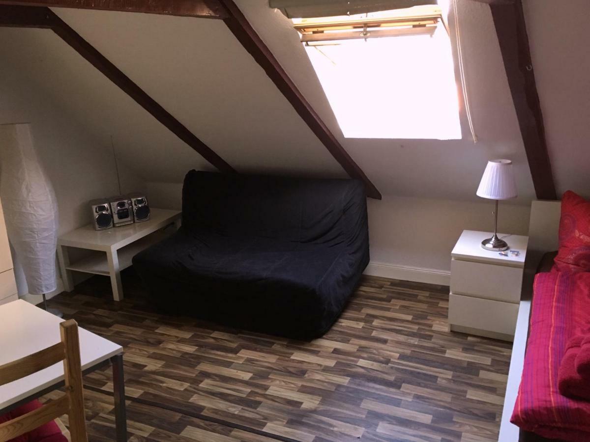 Отель Sleep In Hamburg St. Pauli Экстерьер фото