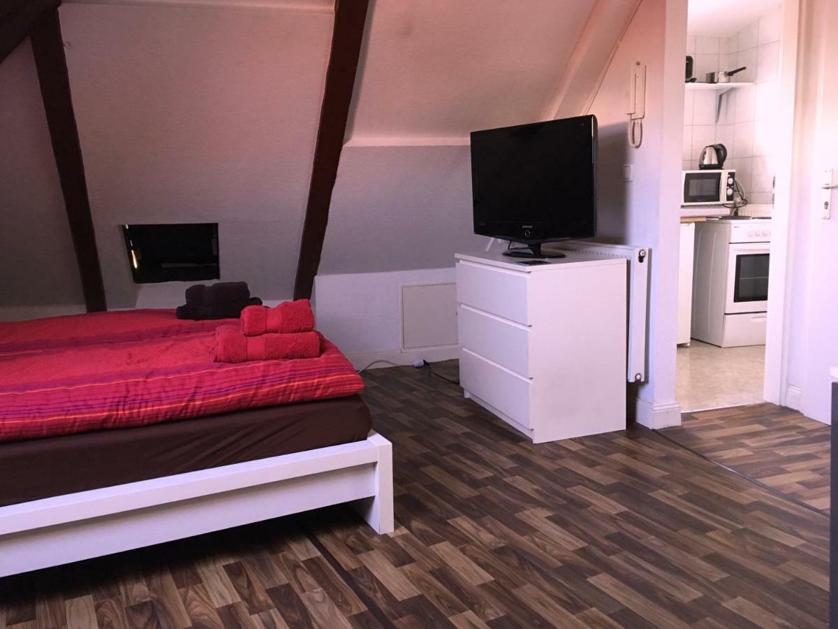 Отель Sleep In Hamburg St. Pauli Экстерьер фото